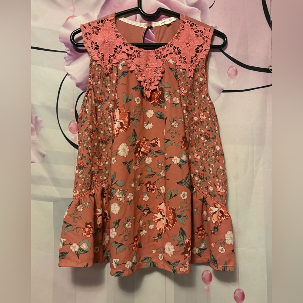 Skylar and Jade Women's 1X Floral Embroidered Dried Rose Sleeveless
Flowy Top